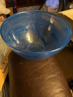 Kosta Boda Sweden Blue Glass Decorative Bowl 3x6” Swirl Design